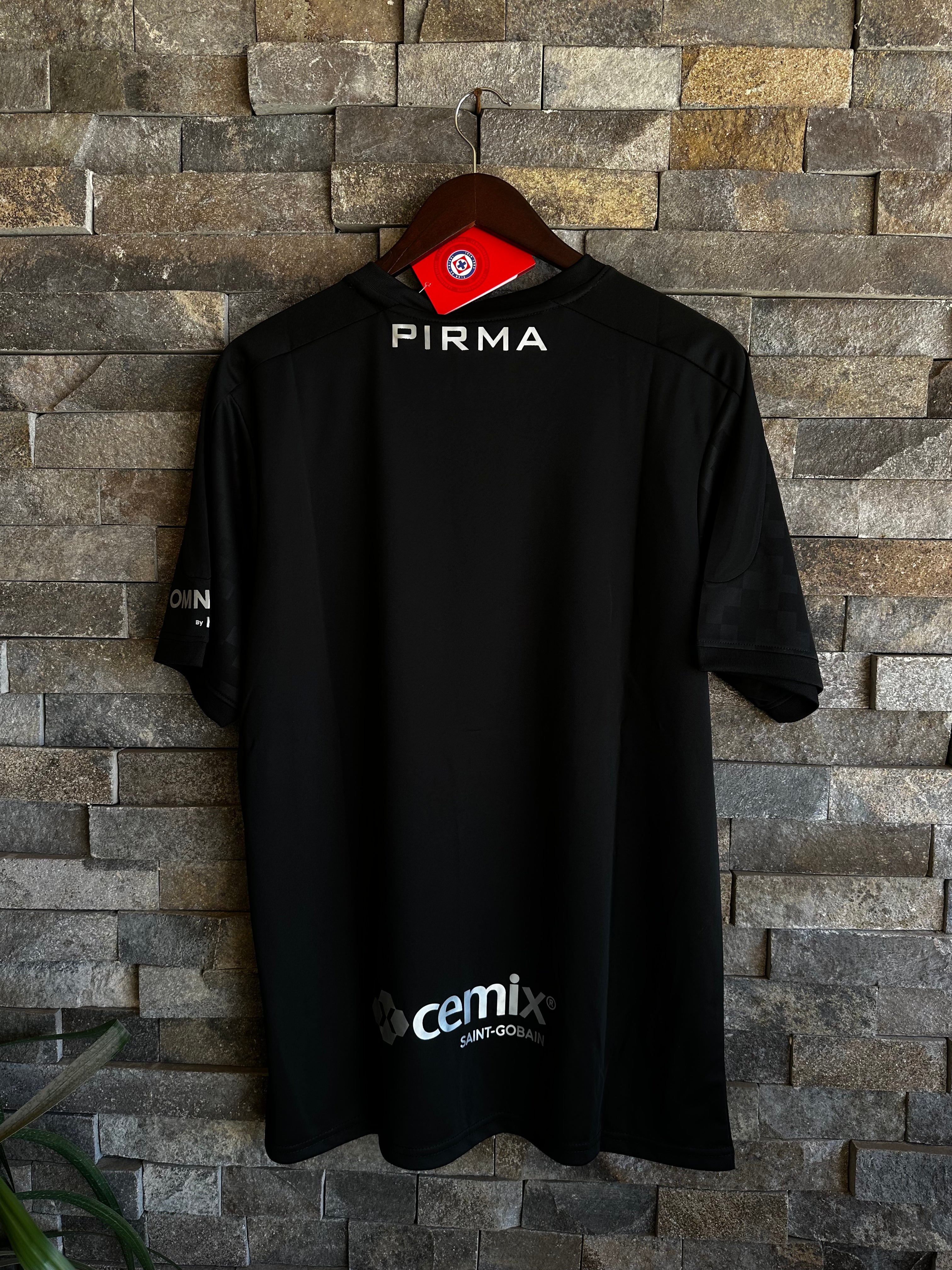 Jersey Cruz Azul Tercero 2025/26 - Version Jugador Edición Black Series