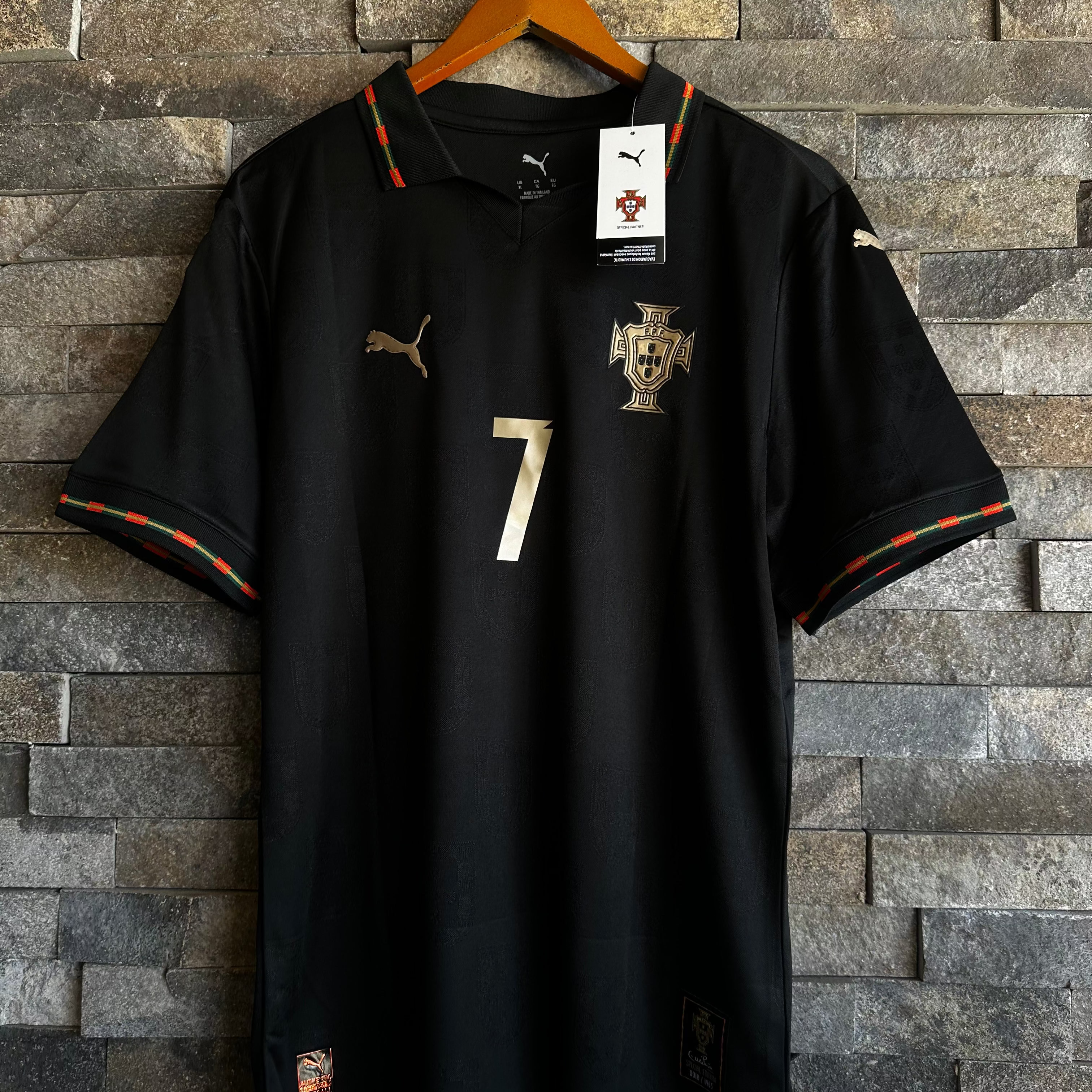 Jersey Portugal Negra Versión Jugador Cristiano Ronaldo #7 | Edición Especial