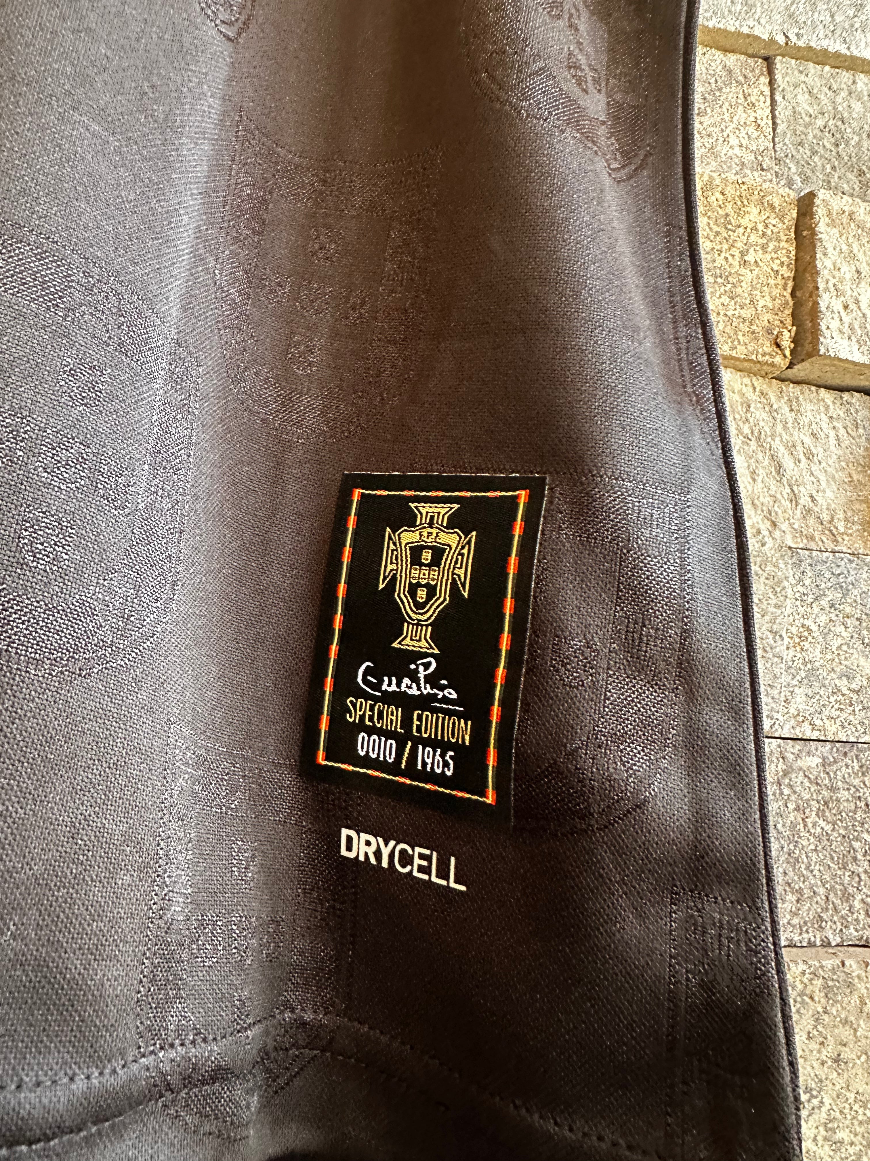 Jersey Portugal Negra Versión Jugador Cristiano Ronaldo #7 | Edición Especial